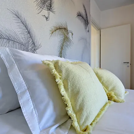 Lora Luxury 6 ,free Private Parking, Self Check In Lägenhet