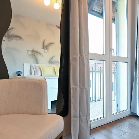 Apartmán Lora Luxury 6 Free Private Parking, Self Check In Como