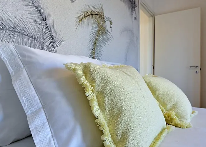 Lora Luxury 6 Free Private Parking, Self Check In Apartmán