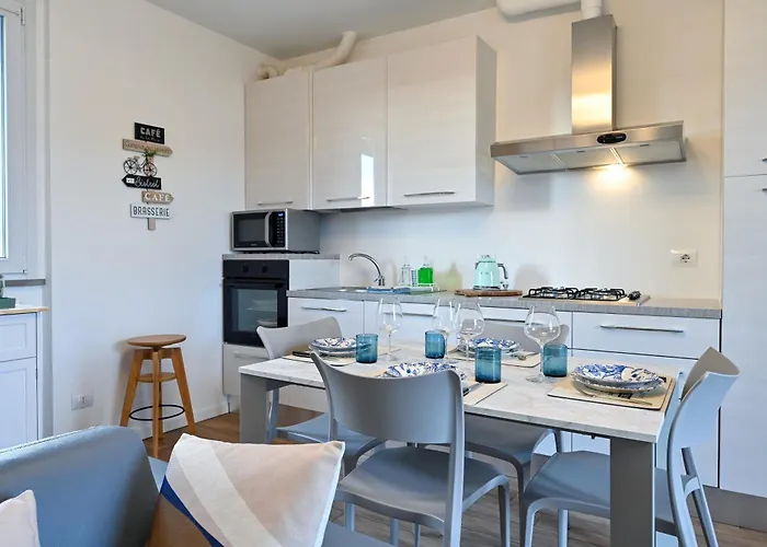 Apartmán Lora Luxury 6 Free Private Parking, Self Check In Como