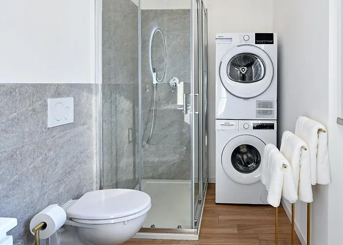 Lora Luxury 6 Free Private Parking, Self Check In Apartmán